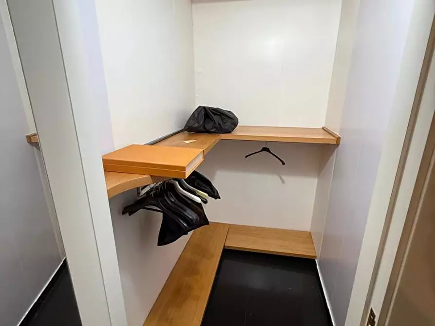 Immagine 11 di Appartamento in vendita  in Via Napoli, 12 a Somma Vesuviana