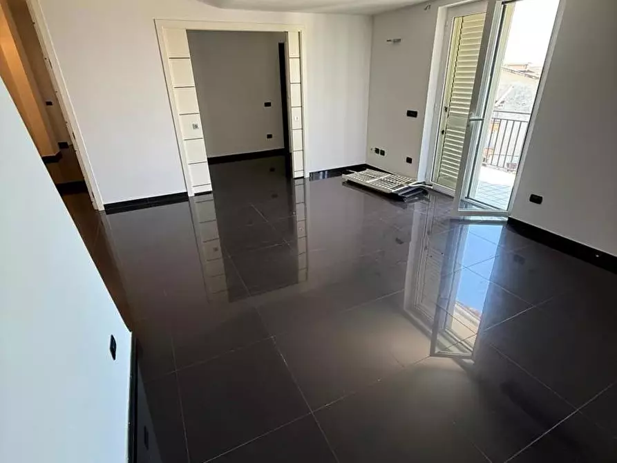 Immagine 3 di Appartamento in vendita  in Via Napoli, 12 a Somma Vesuviana