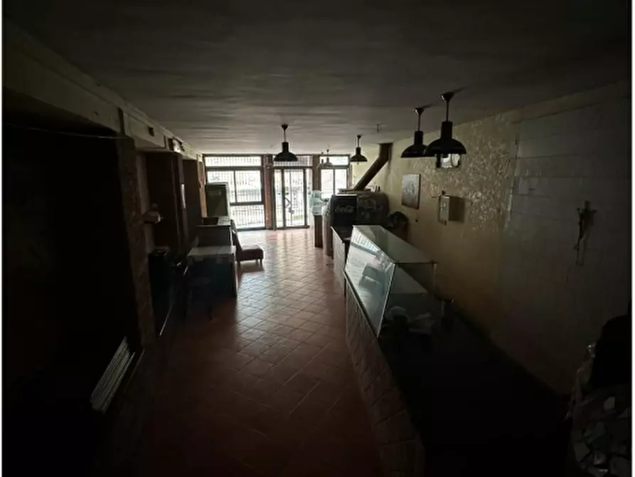 Immagine 7 di Attività commerciale in affitto  in Via Pendinello, SNC a Sant'anastasia