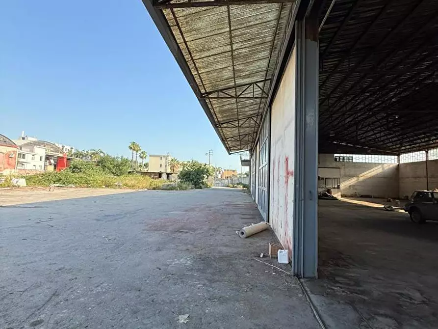 Immagine 4 di Attività commerciale in vendita  in Via FF.SS, snc a Ottaviano