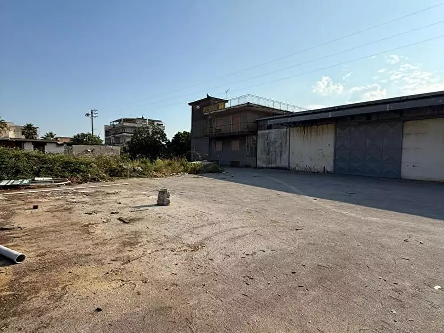 Immagine 3 di Attività commerciale in vendita  in Via FF.SS, snc a Ottaviano