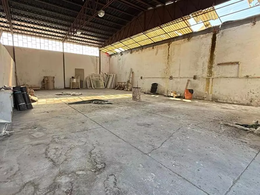 Immagine 7 di Attività commerciale in vendita  in Via FF.SS, snc a Ottaviano