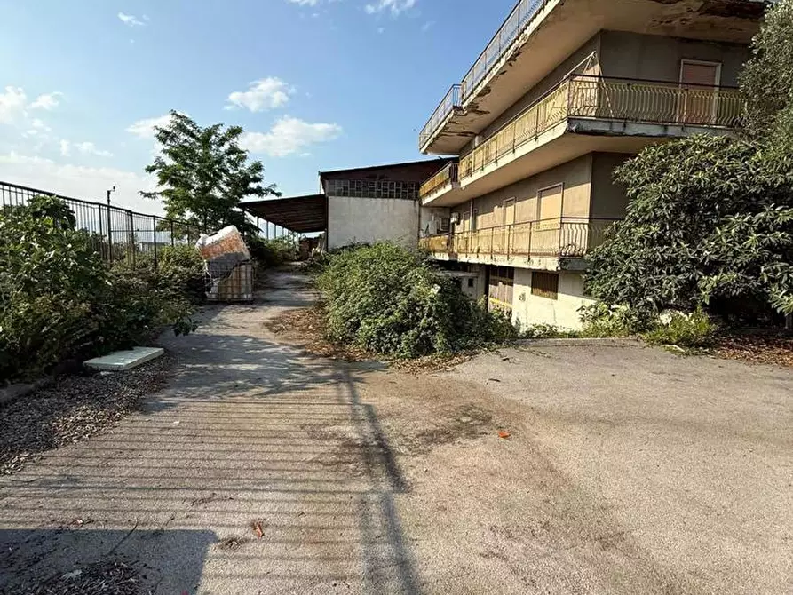 Immagine 14 di Attività commerciale in vendita  in Via FF.SS, snc a Ottaviano