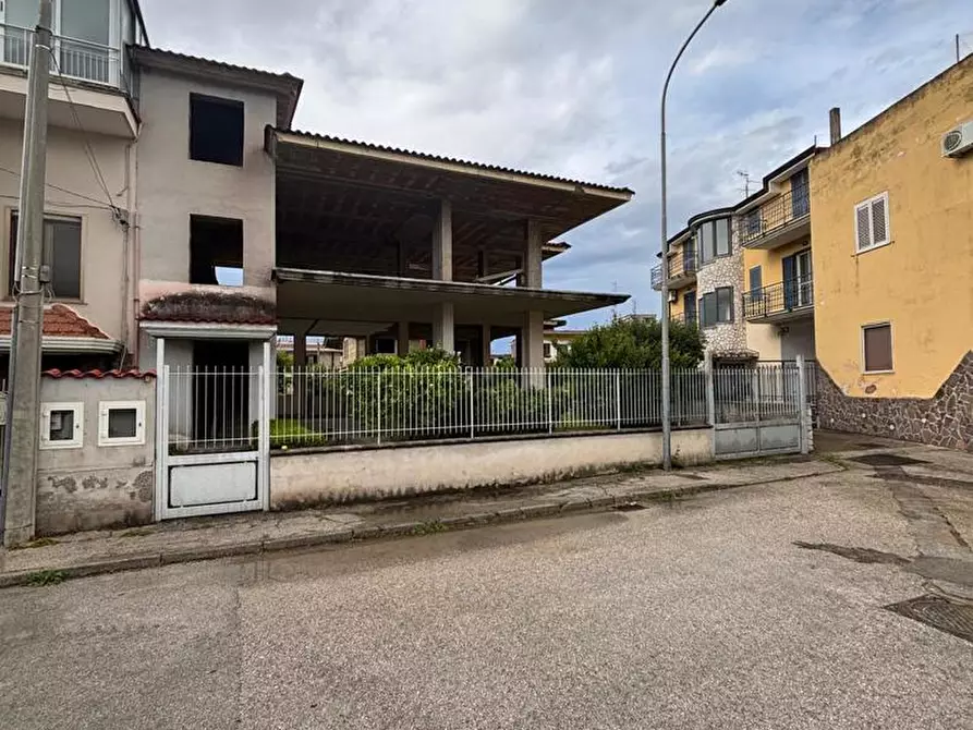 Immagine 2 di Casa indipendente in vendita  in Via Delle Ginestre, snc a Brusciano
