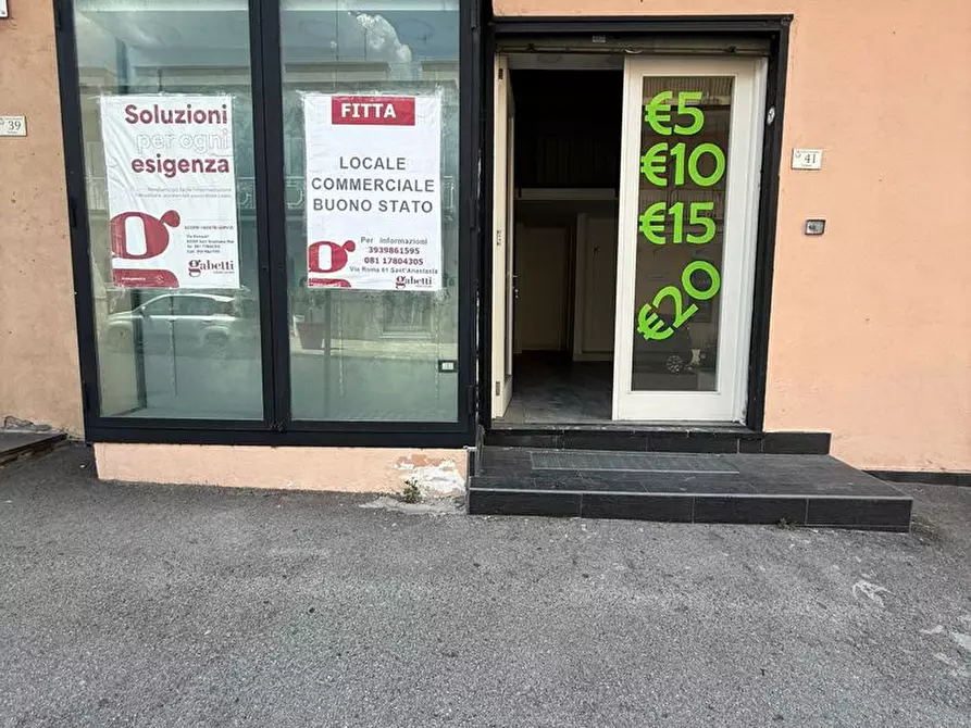 Immagine 7 di Attività commerciale in affitto  in Via Roma, 40 a Sant'anastasia