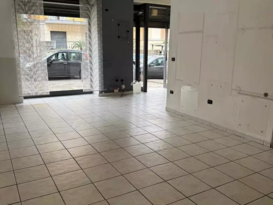 Immagine 9 di Attività commerciale in affitto  in Via Primicerio, snc a Sant'anastasia
