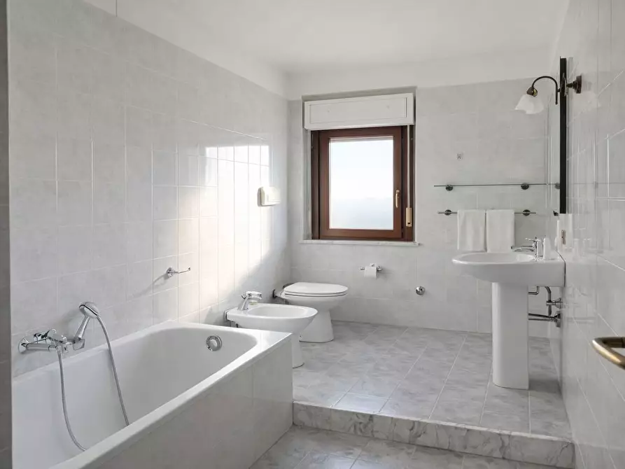 Immagine 9 di Appartamento in vendita  in Via Spirito Santo, snc a Somma Vesuviana