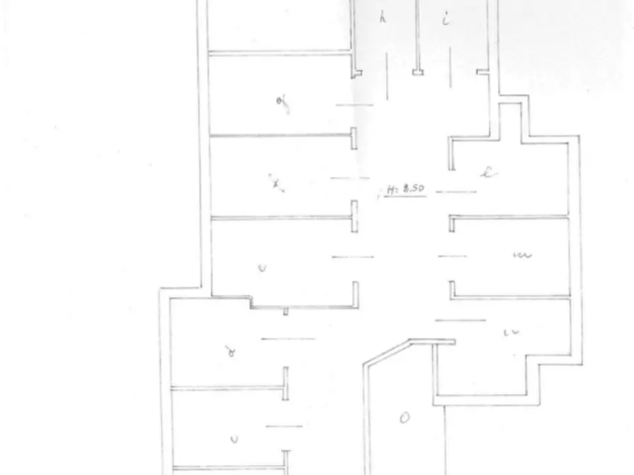 Immagine 2 di Box auto in vendita  in Via Arturo Toscanini, 30 a Sant'anastasia