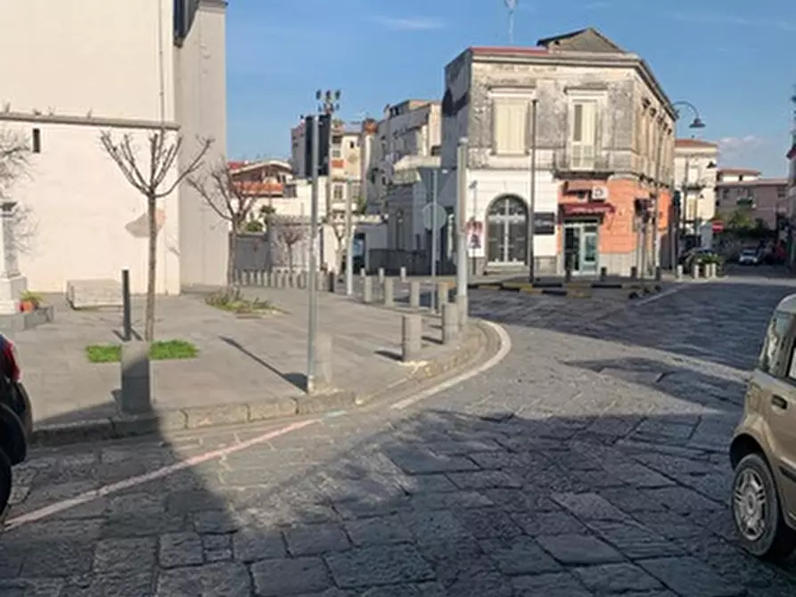 Immagine 2 di Negozio in vendita  in Via roma a Somma Vesuviana