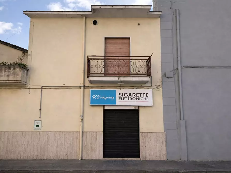 Immagine 3 di Negozio in vendita  in Via roma a Somma Vesuviana