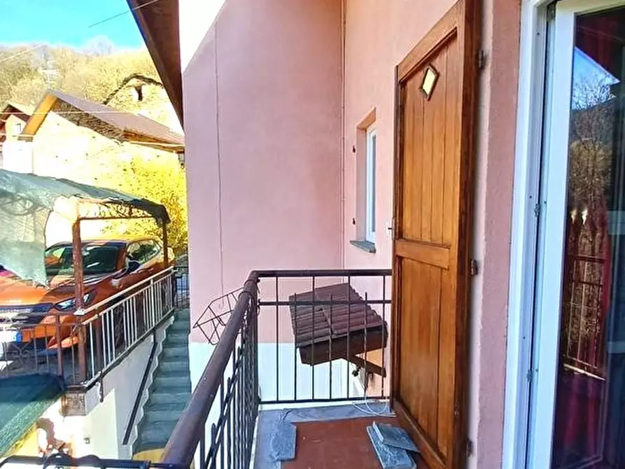 Immagine 12 di Villa in vendita  in Via Borgata Roccette, / a Giaveno