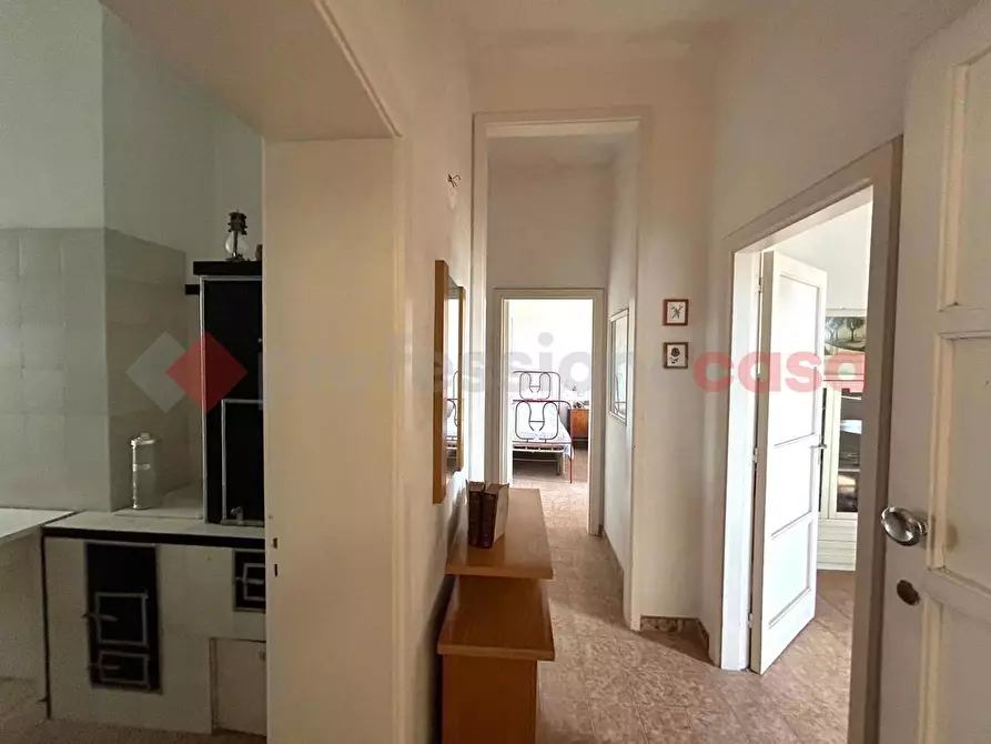 Immagine 2 di Appartamento in vendita  in Via della costituzione a Poggiardo
