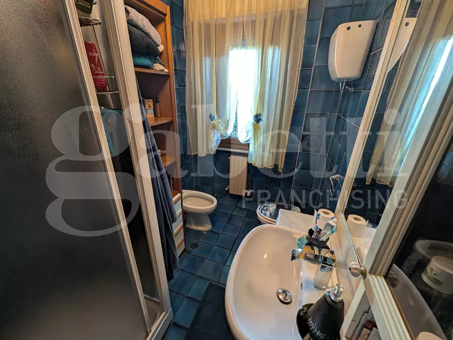 Immagine 17 di Appartamento in vendita  in Via ALLENDE, 1 a Deruta