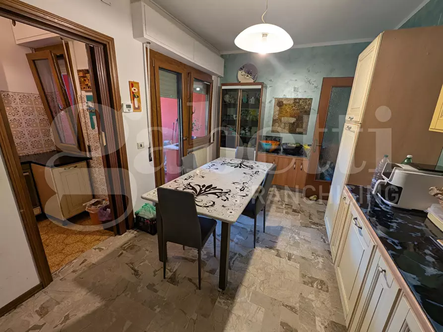 Immagine 7 di Appartamento in vendita  in Via ALLENDE, 1 a Deruta