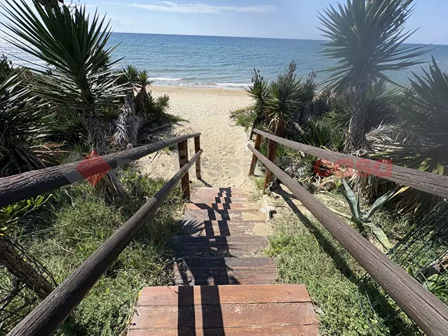 Immagine 36 di Villa in vendita  in Via DEL LAGO LUNGO, 789 a Sperlonga