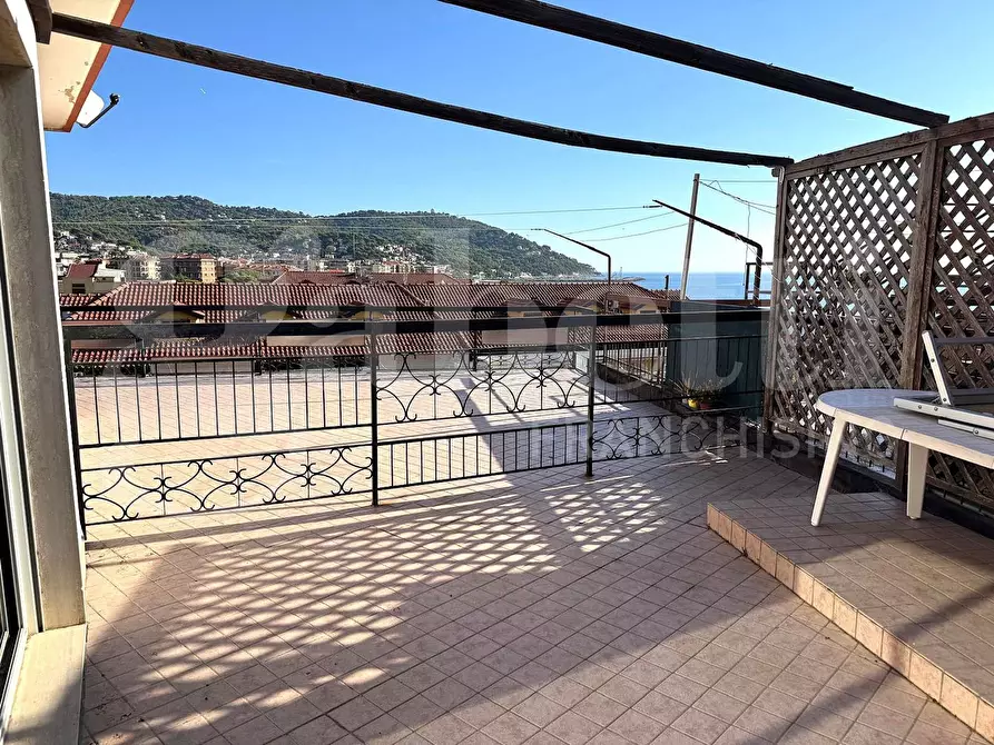 Immagine 17 di Appartamento in vendita  in Via Caprera, 13 a Andora