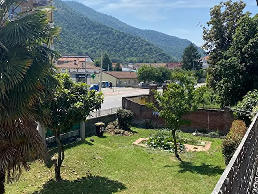 Immagine 13 di Palazzo in vendita  in Via Pinerolo Susa, 94 a Sangano