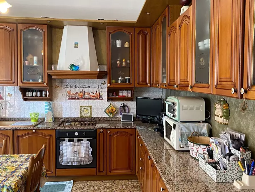 Immagine 21 di Palazzo in vendita  in Via Pinerolo Susa, 94 a Sangano