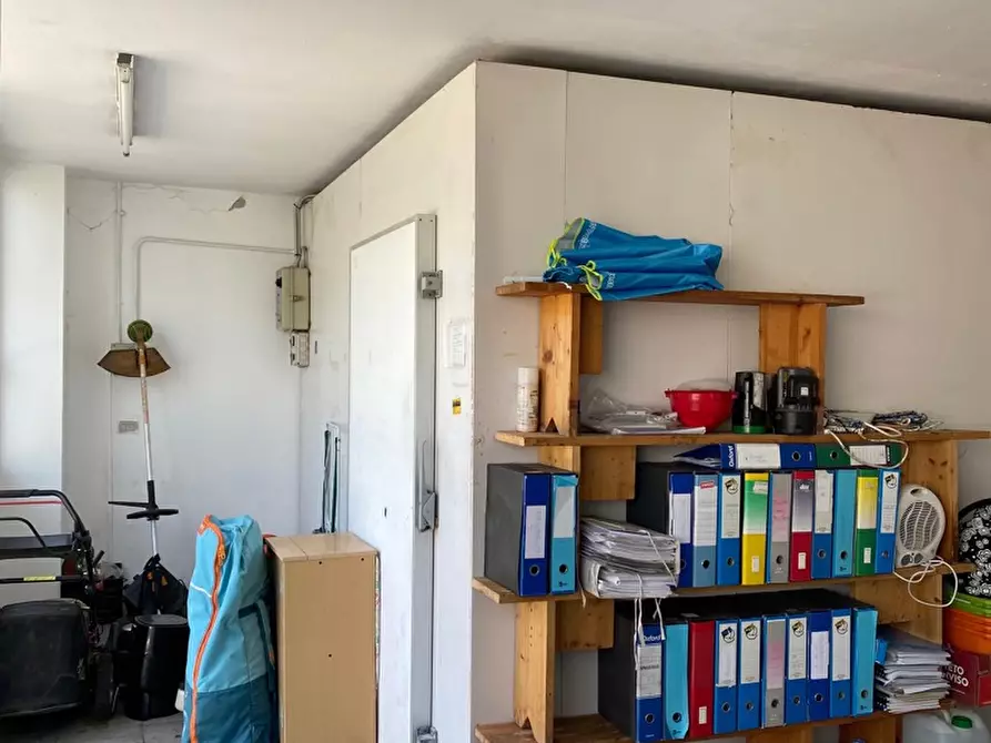 Immagine 38 di Palazzo in vendita  in Via Pinerolo Susa, 94 a Sangano