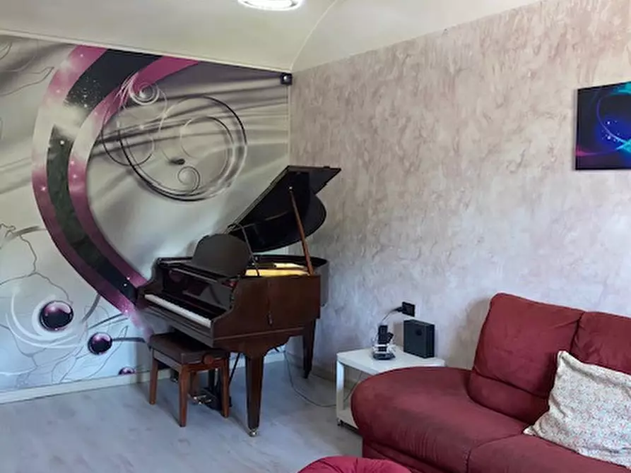 Immagine 6 di Palazzo in vendita  in Via Pinerolo Susa, 94 a Sangano