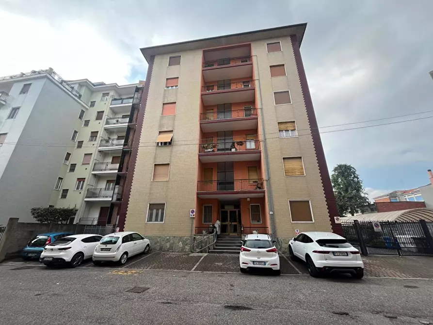 Immagine 9 di Box auto in vendita  in Via LEONARDO DA VINCI, 12 a Abbiategrasso