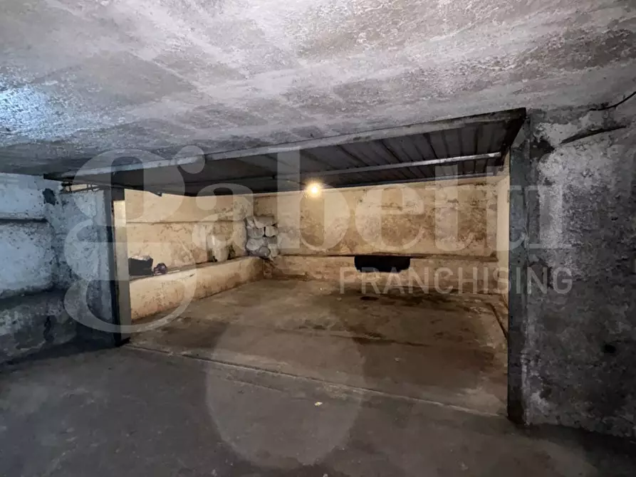 Immagine 5 di Box auto in vendita  in Via Consolare Latina, 65 a Colleferro