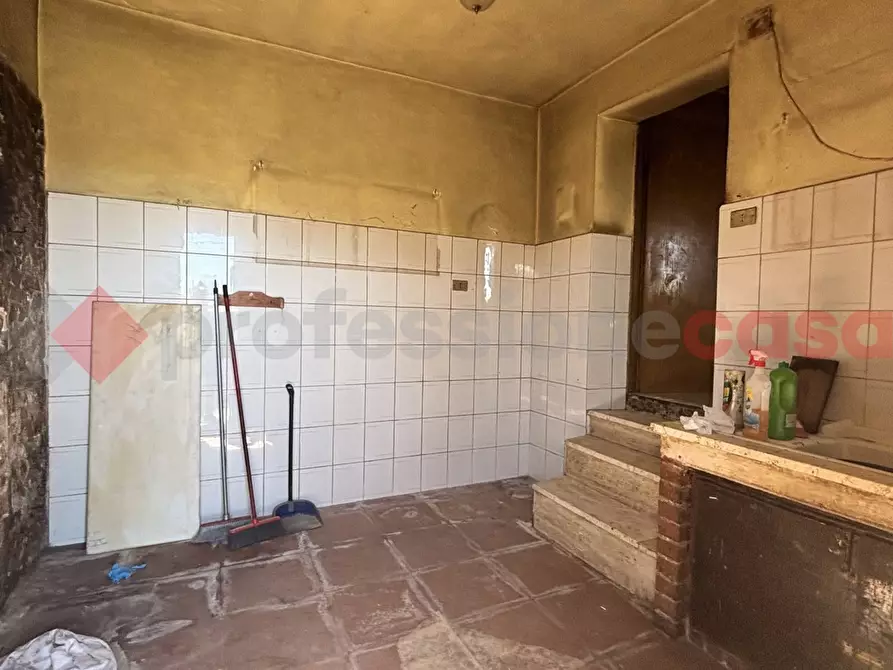Immagine 9 di Casa indipendente in vendita  in Via Moretto, snc a Torre Cajetani