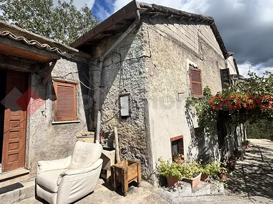 Immagine 2 di Casa indipendente in vendita  in Via Moretto, snc a Torre Cajetani