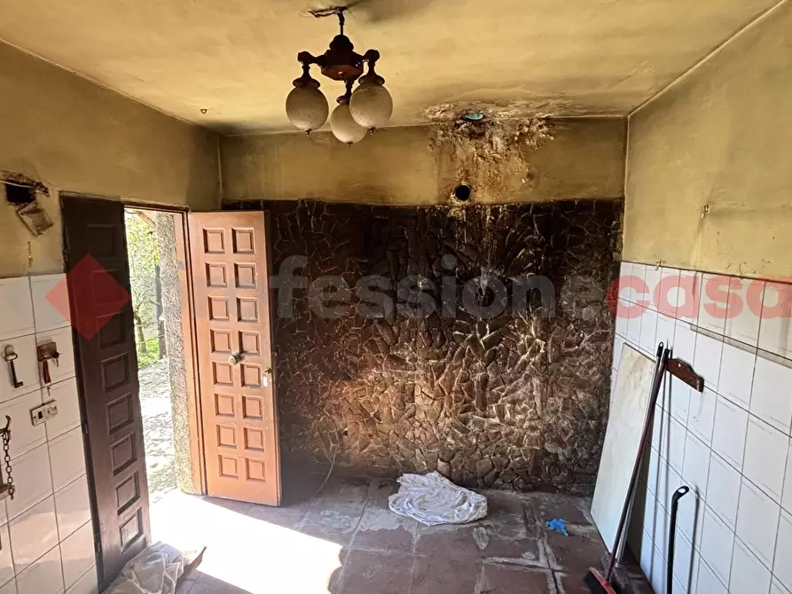 Immagine 7 di Casa indipendente in vendita  in Via Moretto, snc a Torre Cajetani