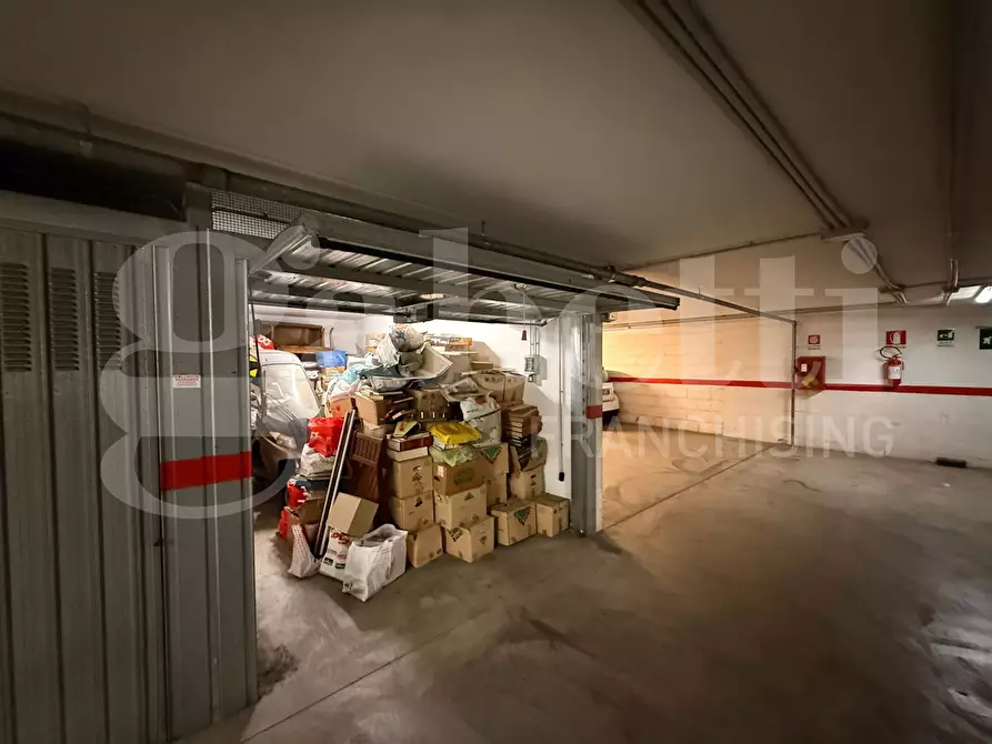 Immagine 9 di Box auto in vendita  in Via Eusebio Chini, 28 a Roma