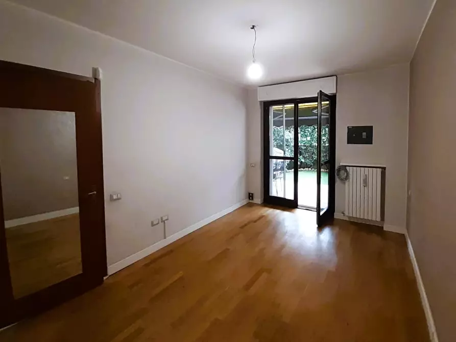 Immagine 5 di Appartamento in vendita  in Via ciro menotti, 170 a Legnano