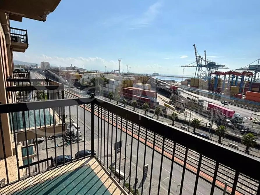 Immagine 6 di Ufficio in affitto  in Via reggia di portici a Napoli