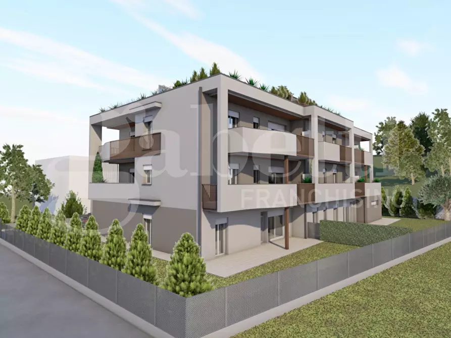 Immagine 11 di Appartamento in vendita  in Via diaz, snc a Longone Al Segrino