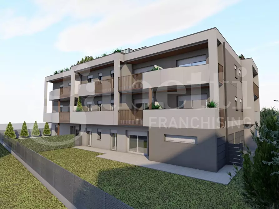 Immagine 5 di Appartamento in vendita  in Via Diaz, snc a Longone Al Segrino