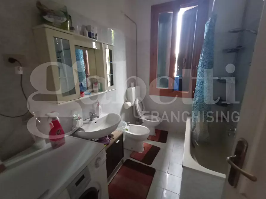 Immagine 3 di Appartamento in vendita  in Via Pegolotte  Via Marconi, 3 a Cona