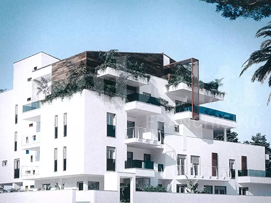 Immagine 2 di Appartamento in vendita  in Via Lungomare Sirena, 114 a Tortoreto