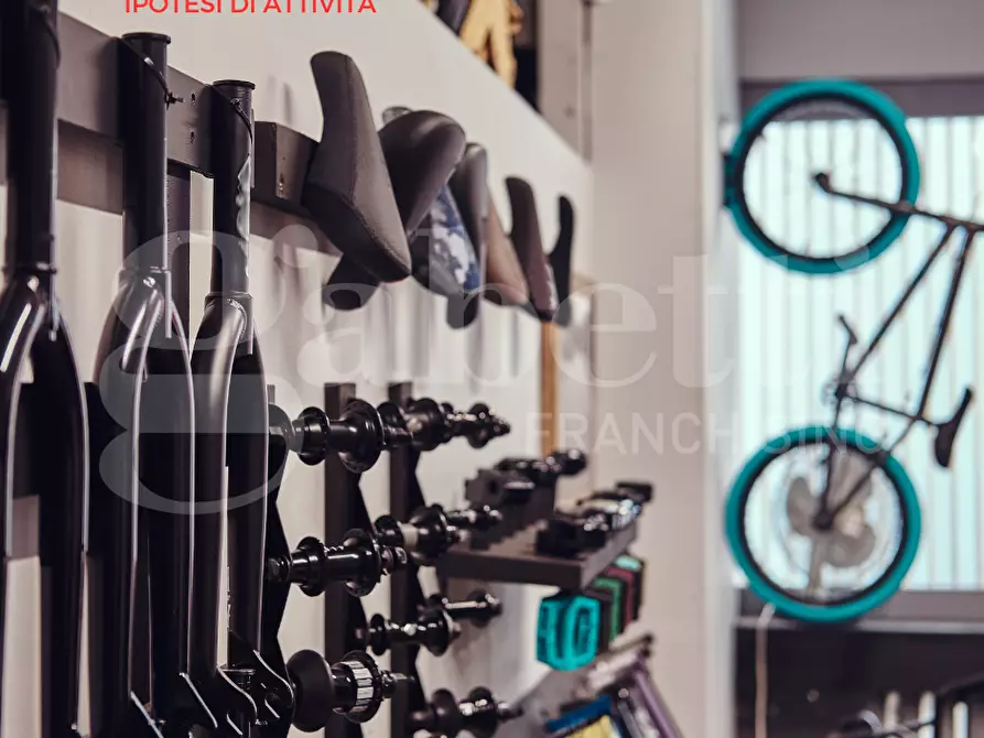 Immagine 10 di Laboratorio in vendita  in Via BRONDOLO - VIA VENTURINI, 00 a Chioggia