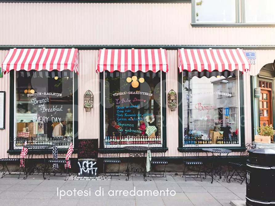 Immagine 8 di Negozio in vendita  in Via CHIOGGIA - CORSO DEL POPOLO, 00 a Chioggia