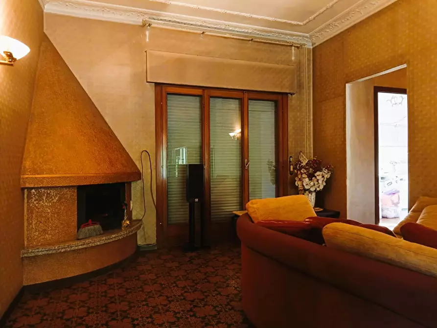 Immagine 20 di Villa in vendita  in Via roma, 83 a Castronno