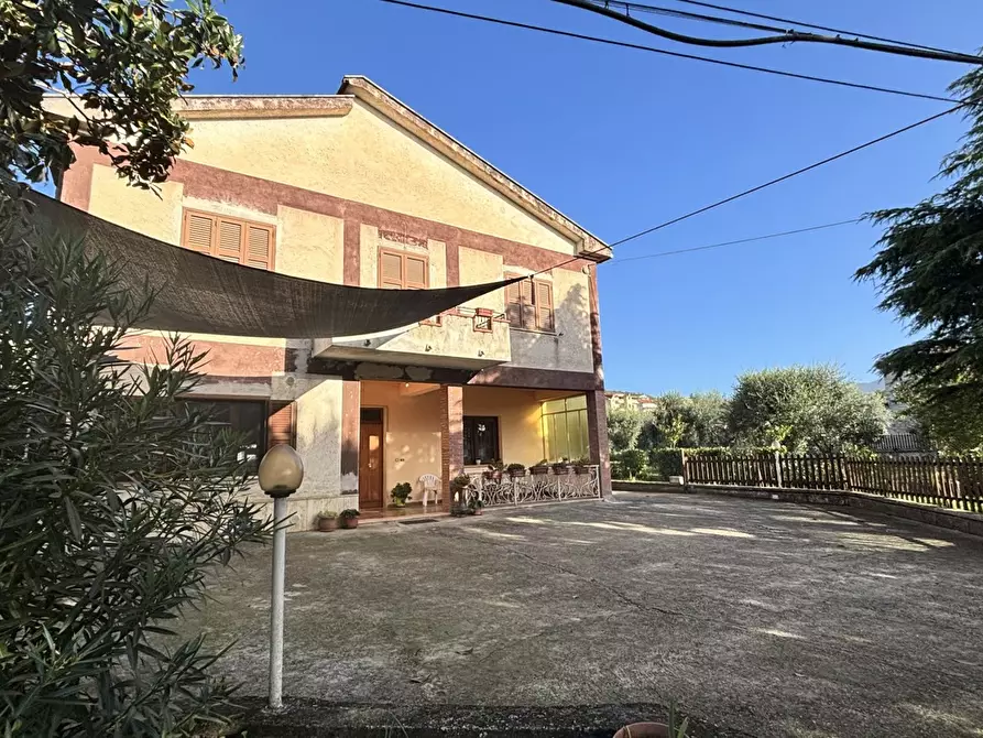 Immagine 13 di Casa indipendente in vendita  in Strada provinciale tecchiena, 50 a Alatri