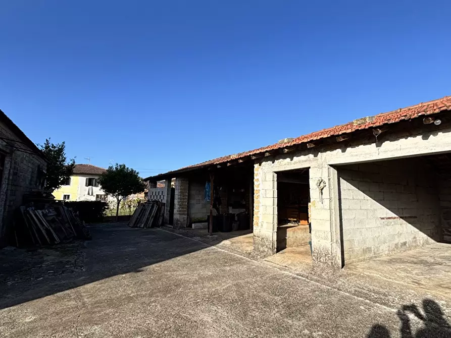 Immagine 6 di Casa indipendente in vendita  in Strada provinciale tecchiena, 50 a Alatri