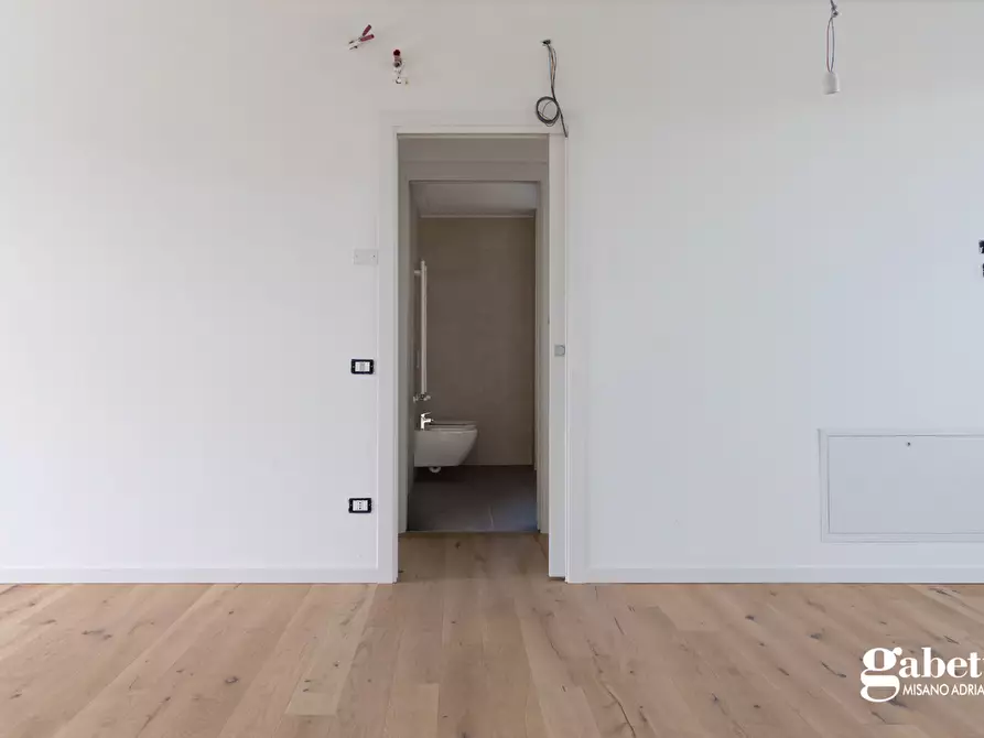 Immagine 9 di Attico in vendita  in Viale castrocaro, 78 a Riccione