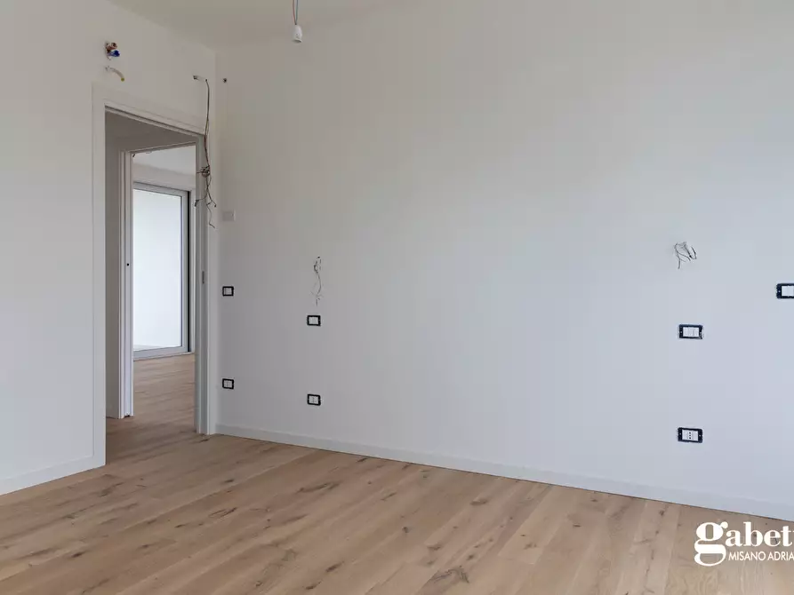 Immagine 17 di Attico in vendita  in Viale castrocaro, 78 a Riccione