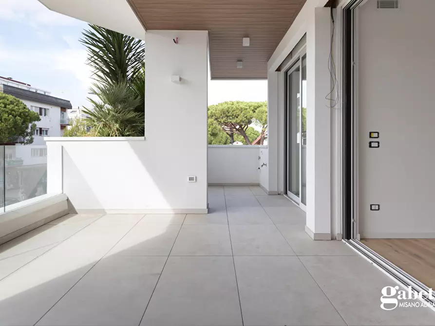 Immagine 7 di Attico in vendita  in Viale castrocaro, 78 a Riccione