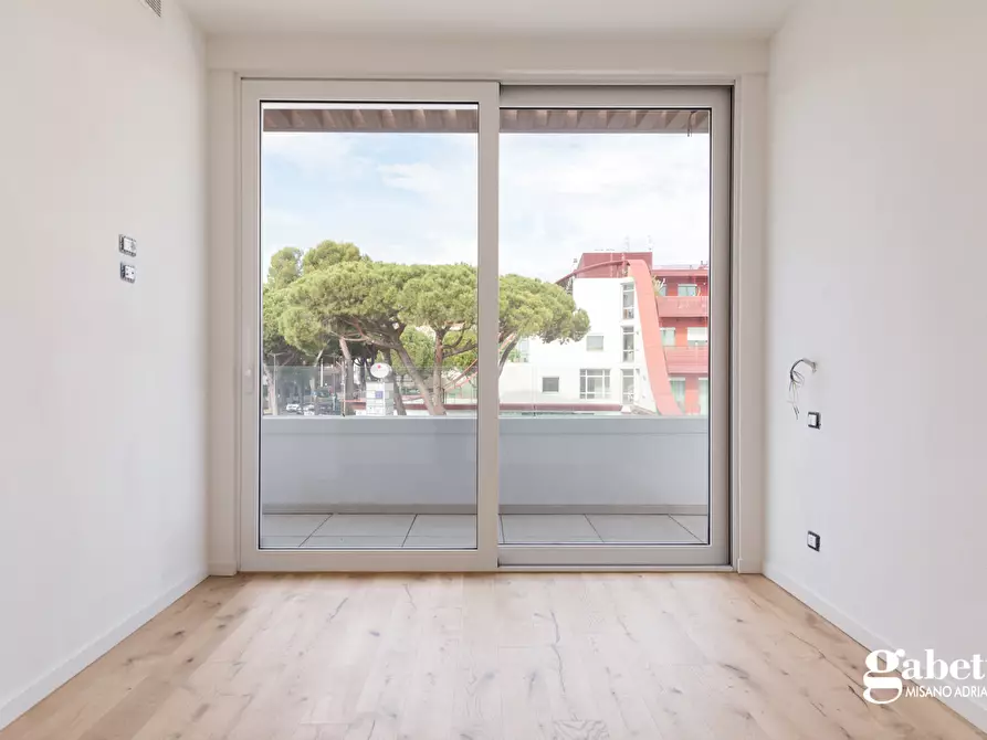 Immagine 11 di Attico in vendita  in Viale castrocaro, 78 a Riccione