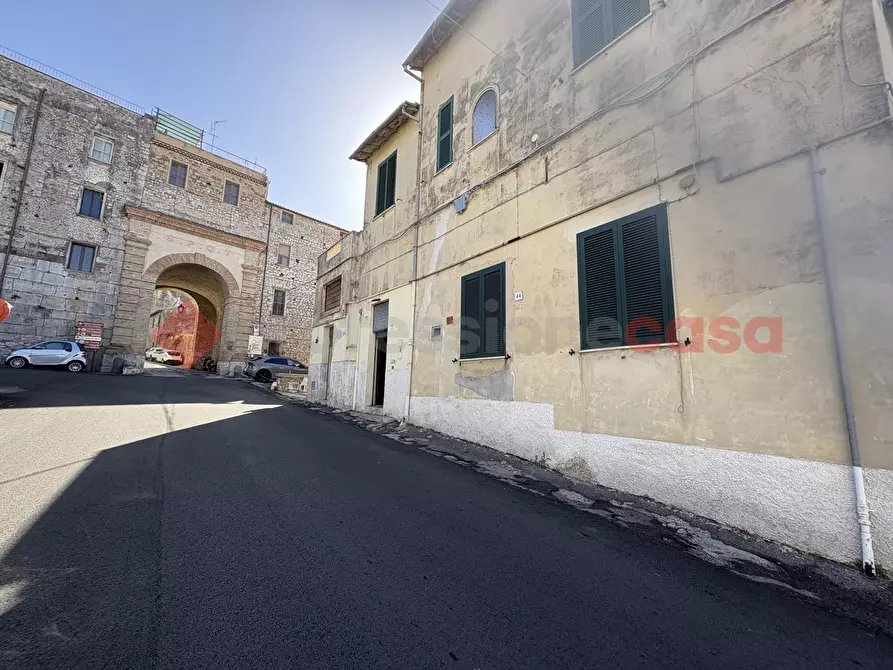 Immagine 32 di Negozio in vendita  in Via PORTA ROMANA, 46 a Terracina