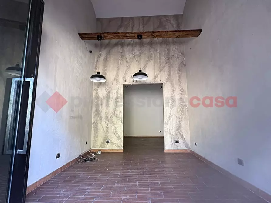 Immagine 24 di Negozio in vendita  in Via PORTA ROMANA, 46 a Terracina