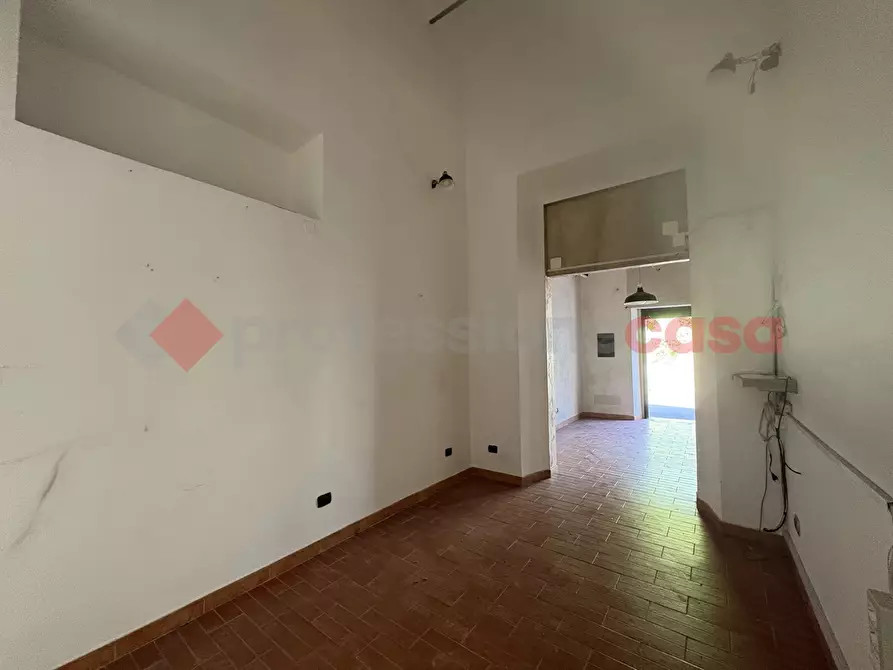 Immagine 17 di Negozio in vendita  in Via PORTA ROMANA, 46 a Terracina