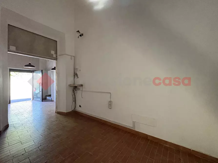 Immagine 16 di Negozio in vendita  in Via PORTA ROMANA, 46 a Terracina