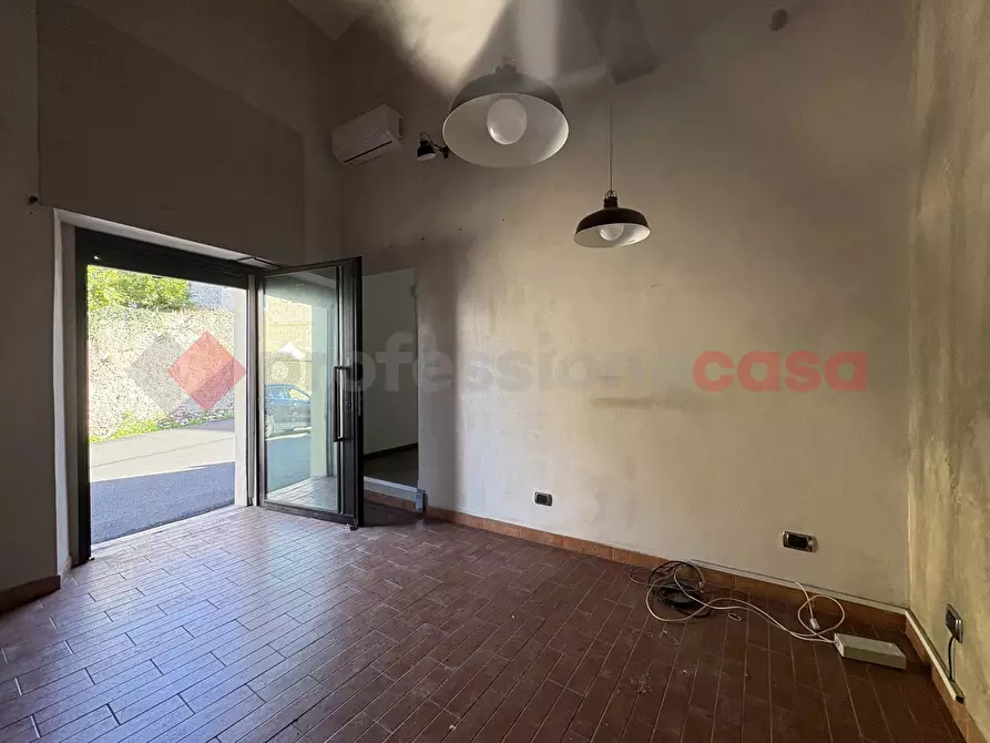 Immagine 12 di Negozio in vendita  in Via PORTA ROMANA, 46 a Terracina